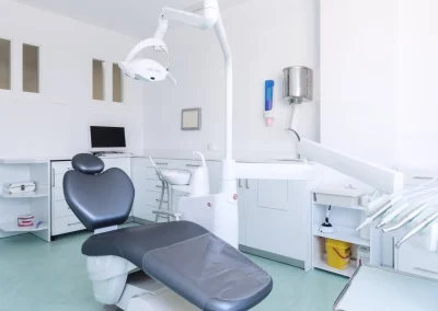 Segundo gabinete dental equipado de la Clínica Dental Alfacar